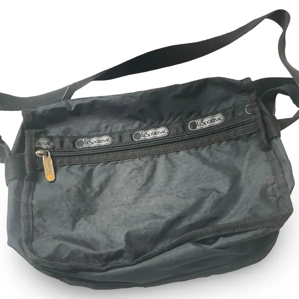 LeSportsac Black Nylon Crossbody Messenger Bag Adjustable Strap 11 x 8.5